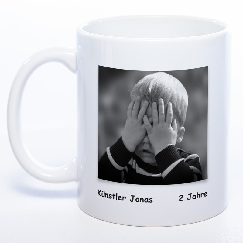 Kinder-Gemälde-Tasse mit Foto + Name (HD Druck) spülmaschinenfest | Jetzt selbst gestalten!