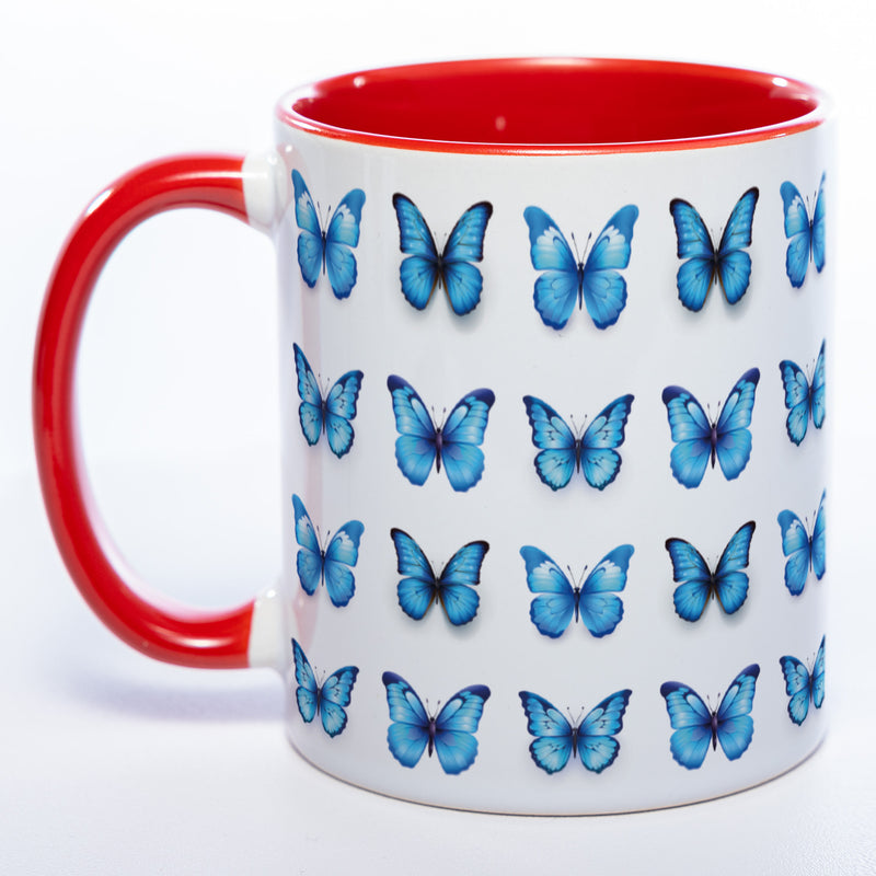 Spülmaschinenfeste Tasse mit vielen blauen Schmetterlingen - Kaffeetasse
