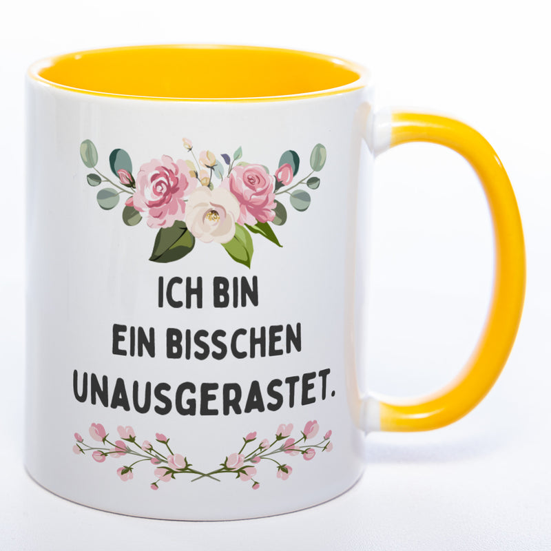 Blümchen-Tasse mit Spruch "Ich bin ein bisschen unausgerastet" - Lustige Kaffeetasse spülmaschinenfest